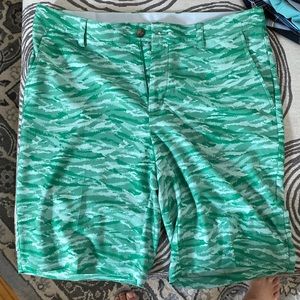 Greg Norman golf shorts. Never worn. New